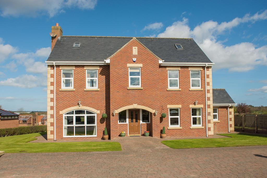 Carr Villa Dinnington Екстер'єр фото