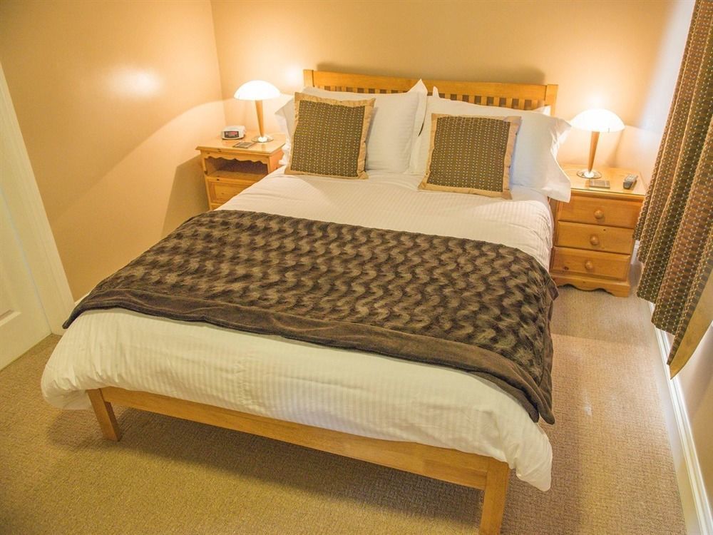 Carr Villa Dinnington Екстер'єр фото