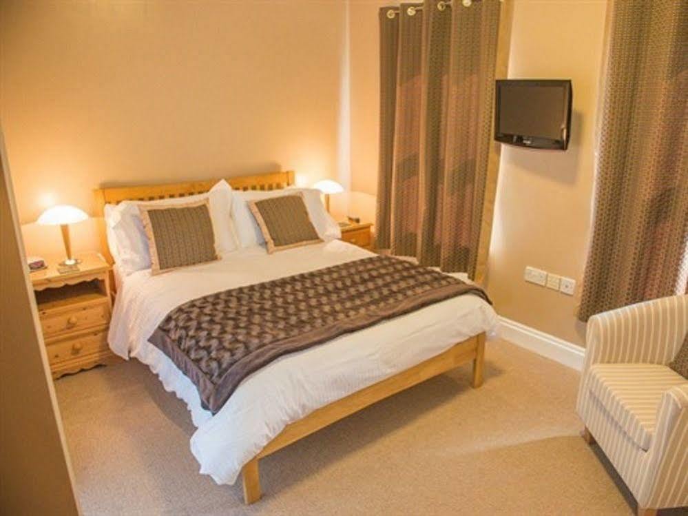 Carr Villa Dinnington Екстер'єр фото